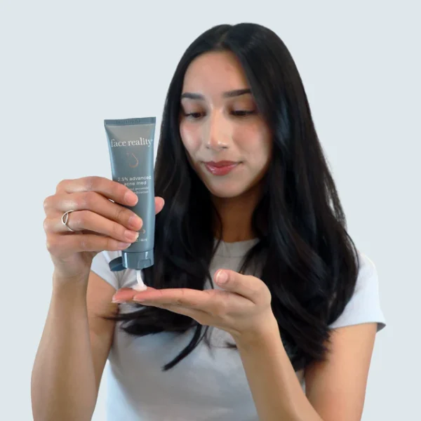 2.5% Advanced Acne Med - Image 4