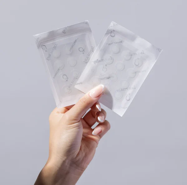 invisiClear™ Hydrocolloid Spot Patches - Image 11